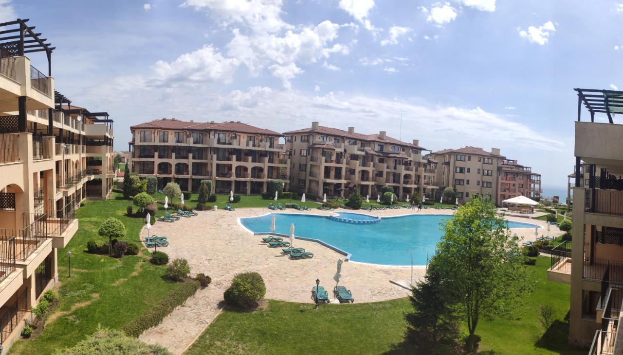 Nana apartment in Kaliakria resort Topola Bagian luar foto